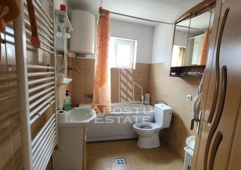 Casa individuala cu 7 camere,si teren de 550 mp,Dudestii Noi - 12