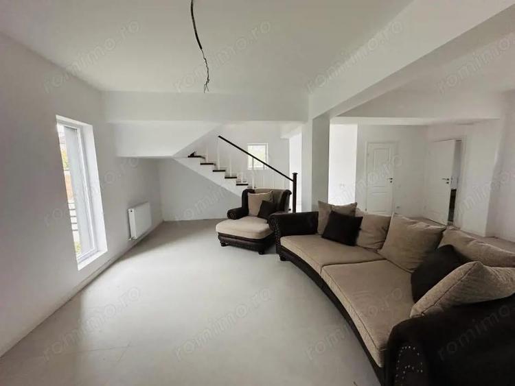 Vila superba Rosu, zona Crinului, 4 camere+terasa inchisa, 249 mp teren, 153 mp - 20