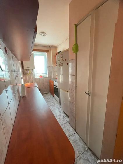 Vand apartament cu 2 camere - zona Gojdu - 4