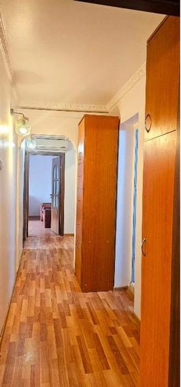 Apartament 3 camere decomandate zona Inel 2 - 4