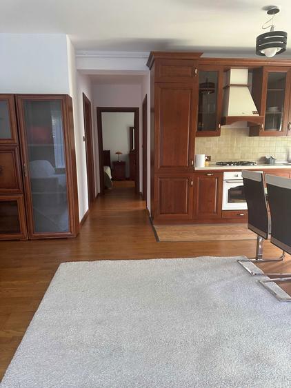 Apartament cu 3 camere si gradina de inchiriat direct proprietar - 4