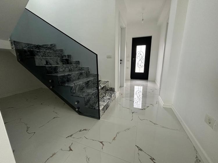 Vila Corbeanca | 5 Camere | Toate Utilitatile - 7