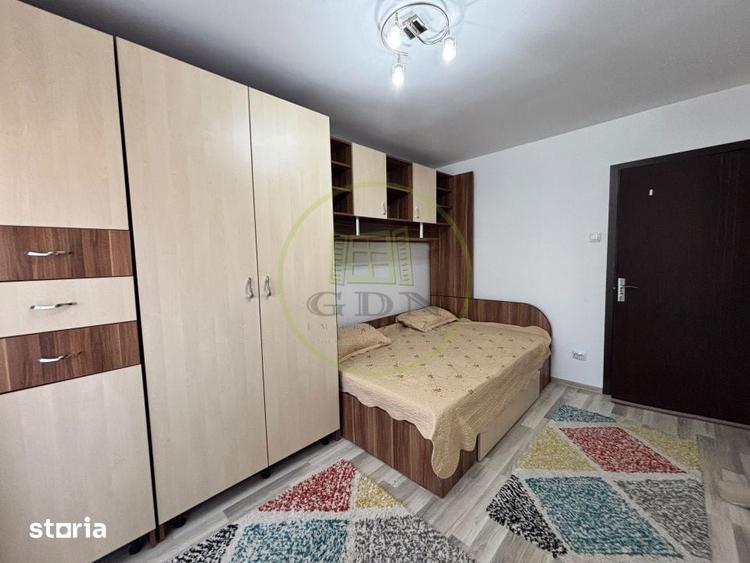 Apartament cu 3 camere decomandat în Brazda lui Novac