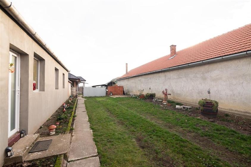 RECO, Doua case la pret de una, in exclusivitate, Zona Tarcea, Bihor - 35