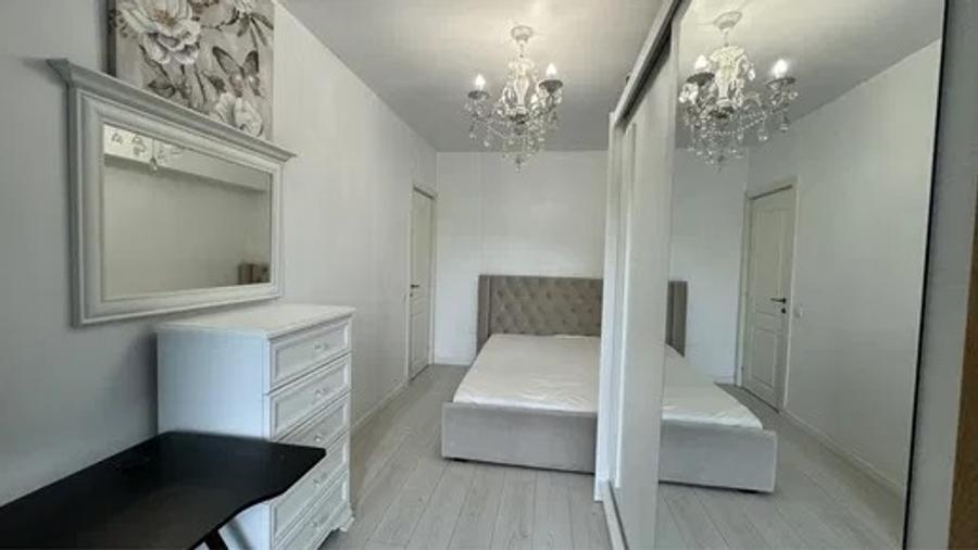 Apartament cu 2 camere, cu LOC DE PARCARE, zona Tatarasi - 1