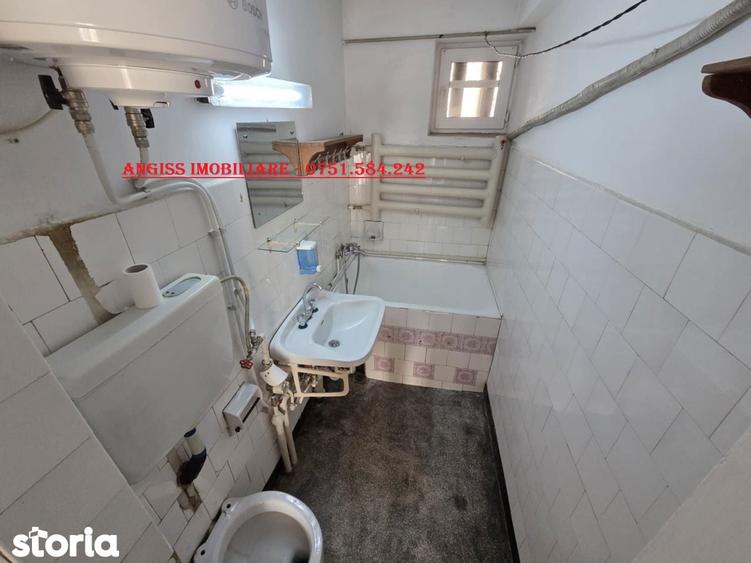 Apartament 2 camere - ULTRACENTRAL (intretinere mica ) - 12