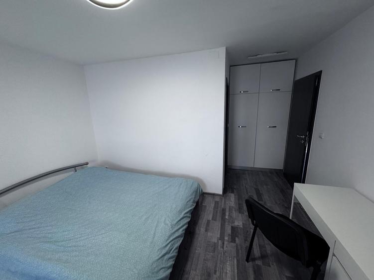 Apartament cu 4 camere in complexul studentesc - 7