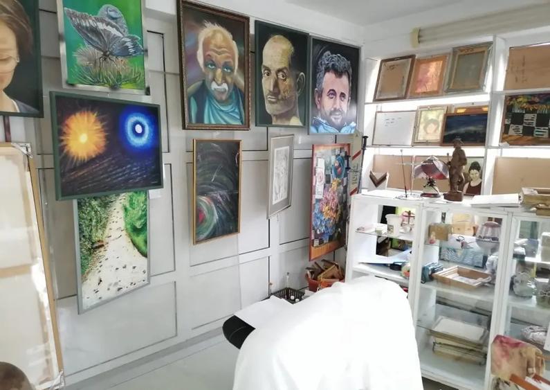 Spatiu comercial (teren proprietate personala--cumparat)+ apartament anexat - 9