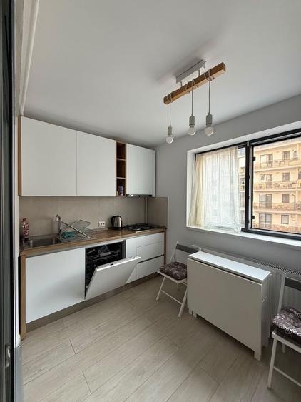 Apartament cu 2 camere în Titan