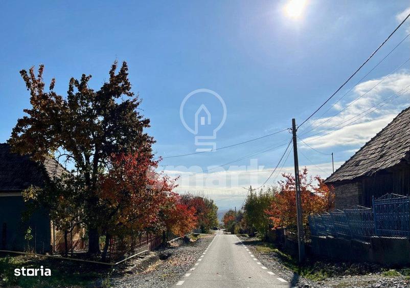 Teren intravilan de vanzare Aiton, judetul Cluj 1500 mp Locatie exce - 2