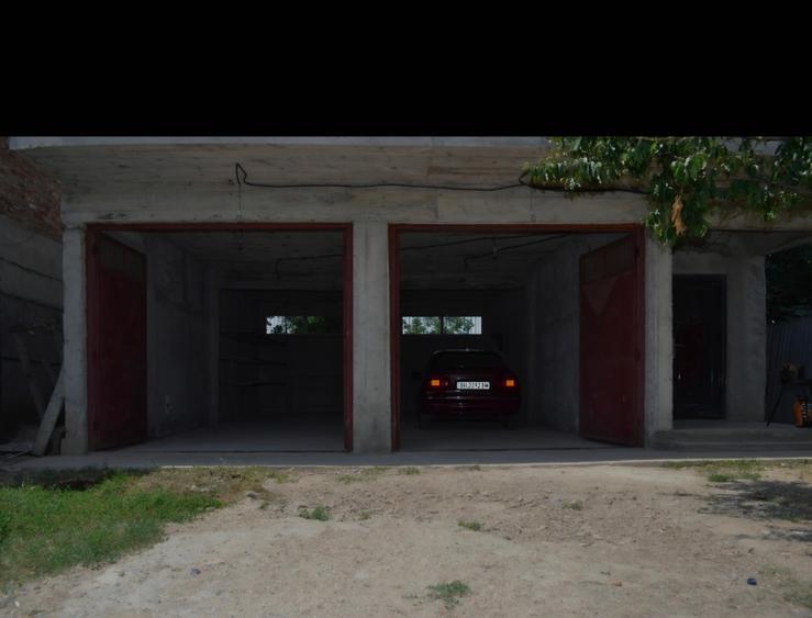 Închiriez Depozit  - 3