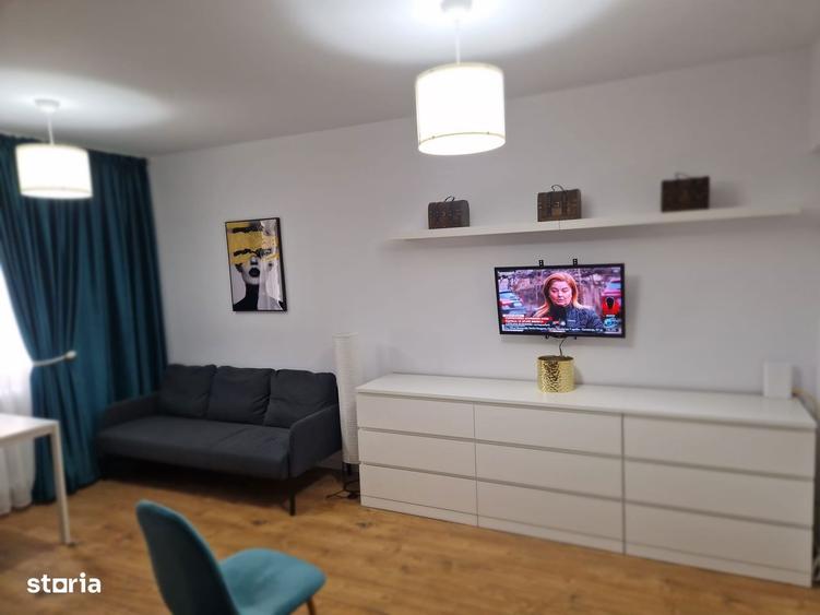 Titan parc metrou 2 minute stradal LUX - 18