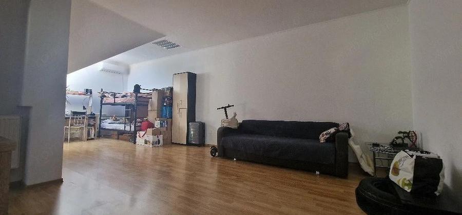 Apartament in vila,Mo?ni?a Noua langa supermarket Lidll. - 2