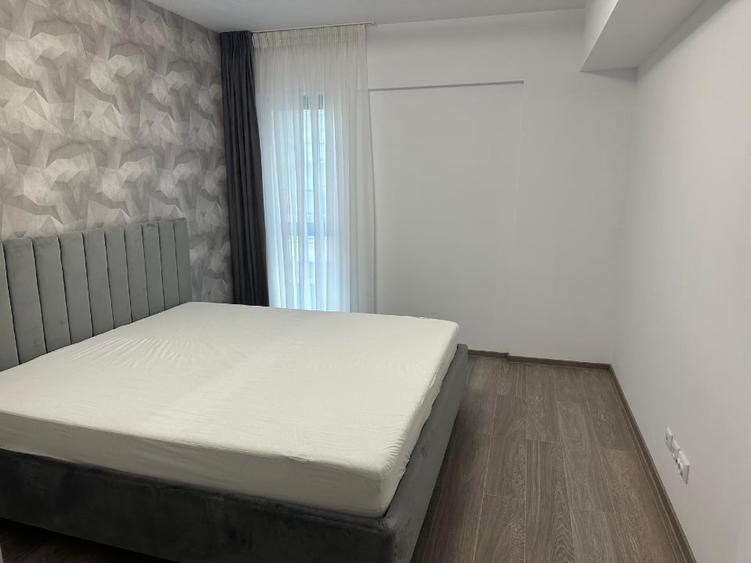 Apartament de vânzare cu 2 camere, loc de parcare subteran și boxa. - 4