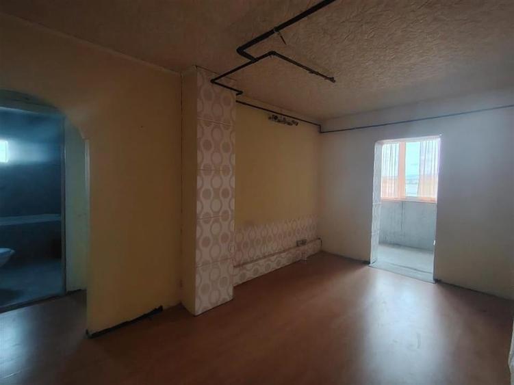 RECO Apartament 2 camere decomandat - 1