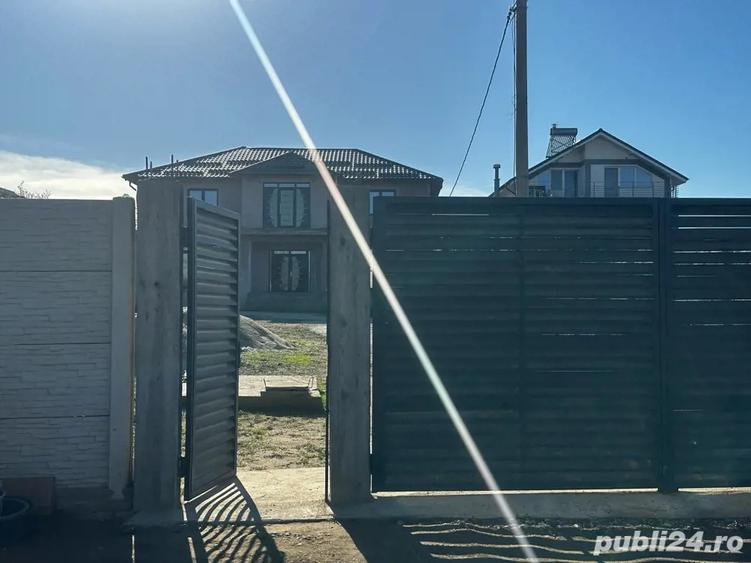 vand casa damila - 2