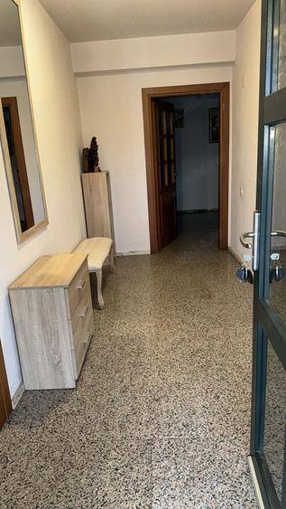 Vand Casa Frumoasa Parter ?i Mansarda cu 4 Camere Locuin?a Confortabila in Otopeni - 3