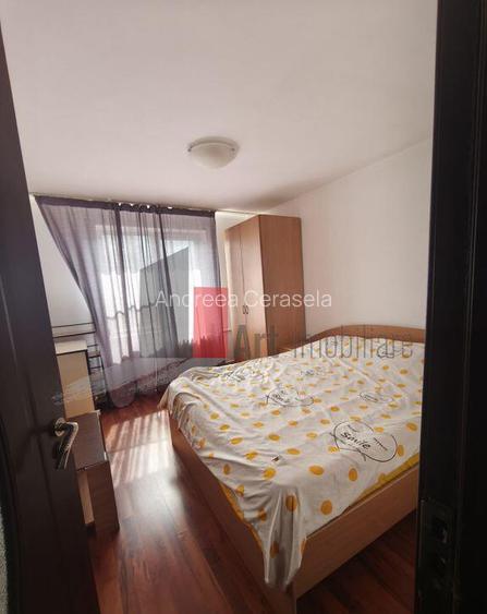Apartament 3 camere Crangasi Apartament 3 camere Crangasi