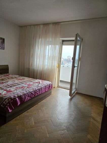 OCAZIE!  Apartament 2 camere zona  BUCOVINA etaj 3 cu 2 balcoane model mare - 7