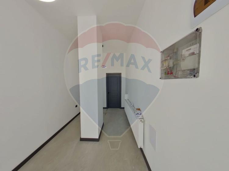 Spatiu comercial de 102mp de inchiriat in Sighetu Marmatiei - 4