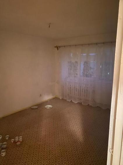 Apartament cu 2 camere decomandate,etaj intermediar,cartier Zorilor - 2