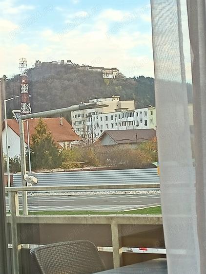 Inchiriez apartament Ra?nov - 7