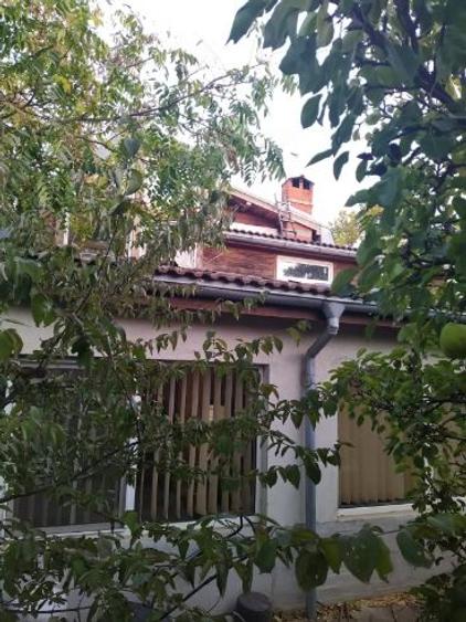 Vând casa cu curte, com Berceni Ilfov  - 7