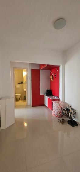 Inchiriez apartament cu 2 camere,decomandat, situat pe B-dul Mihai Viteazu - 8