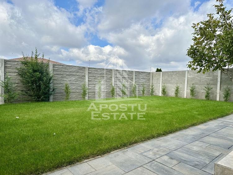 Jumatate de duplex de vanzare, despartit, Dumbravita - 2