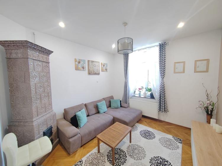 Parcul Carol,imobil versatil rezidential /birouri,parcare si curte - 8