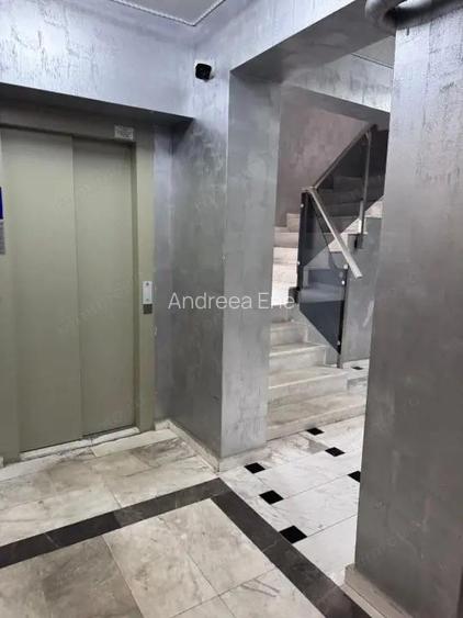 Studio transformat in 2 camere, Mamaia Nord