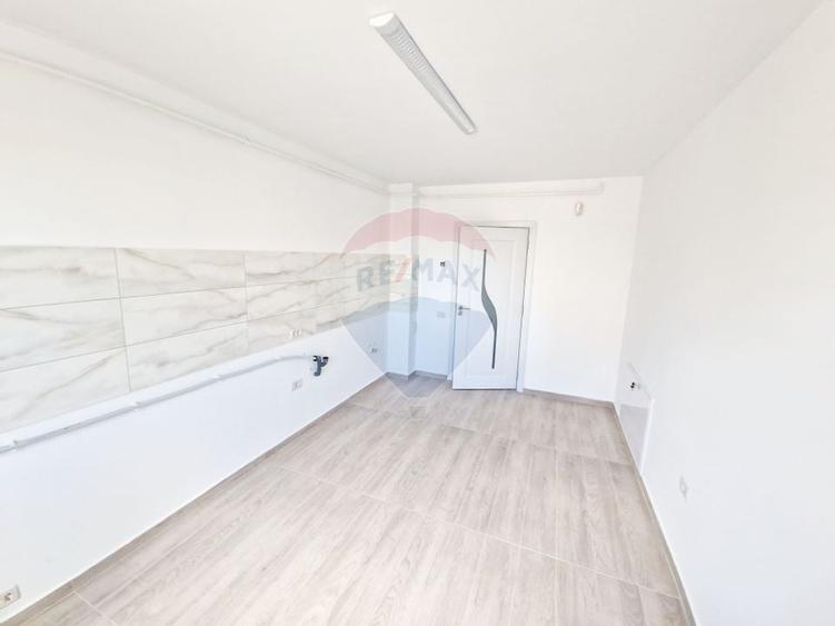 Apartament nou, 2 camere cu balcon - 4