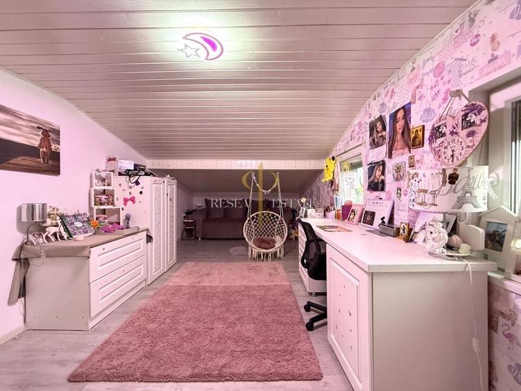 Casă spațioasă în Varias, împărțită în două unități cu acces separat - 7