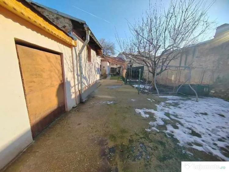 Tineretului, casa si teren 525 mp - 2