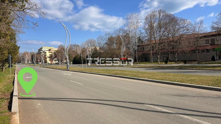Teren Construcții intravilan de 250 mp, în Central