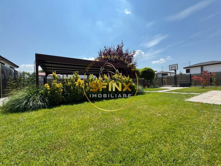 Casă individuală cu 5 camere cu Teren 500 Mp în Joița