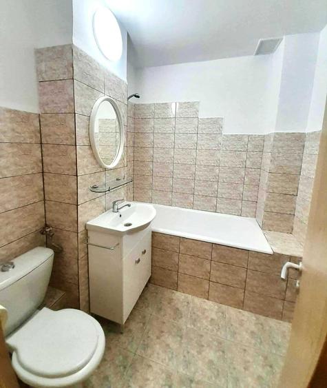 Apartament renovat, nemobilat, 2 camere decomandate, Hateg, Grigorescu - 4