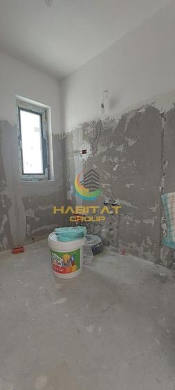 Duplex cu 4 camere cu Canalizare în Nord-Est