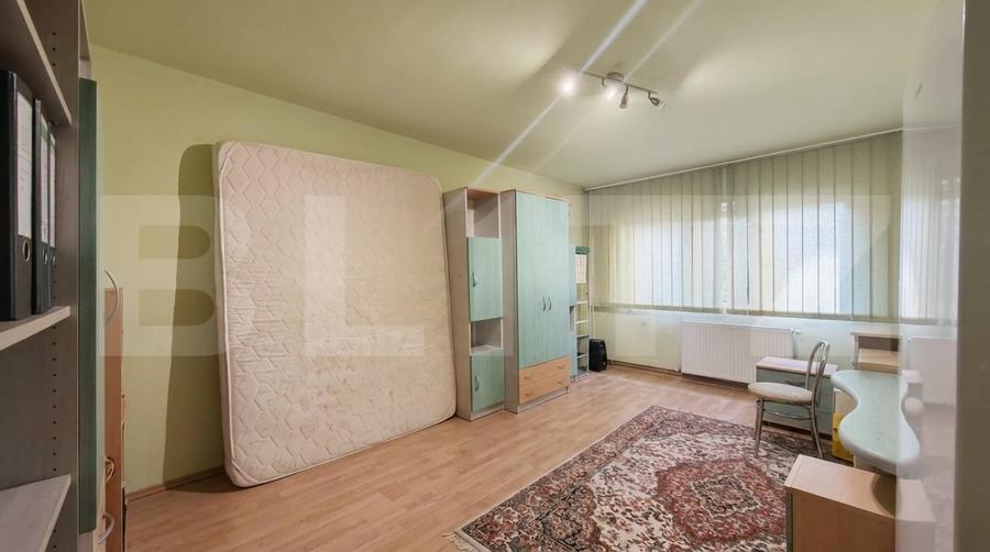 Apartament cu 3 camere decomandat, mobilat în Dragoș Vodă