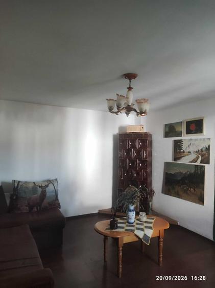 Casă cu 4 camere în Central