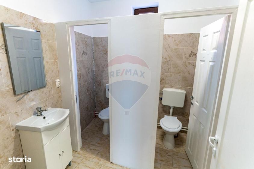 Casă cu 4 camere în Central