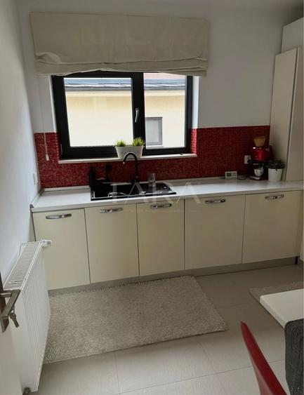 Apartament cu 2 camere decomandat, mobilat în Borhanci