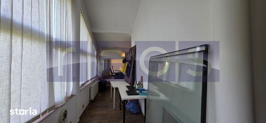 Casă cu 7 camere cu Teren 320 Mp în Pantelimon