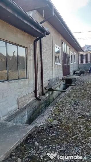 Spațiu comercial, de 360 mp, în Central