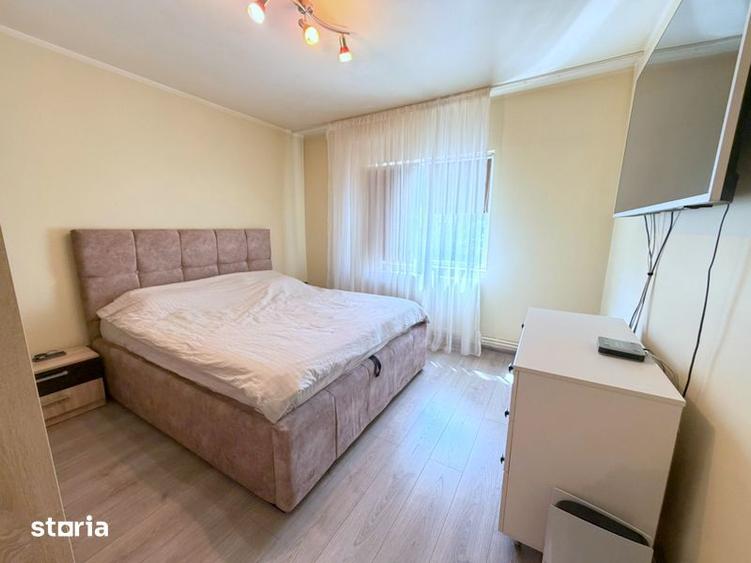 Apartament cu 3 camere decomandat în Mioriței