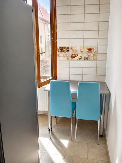 Apartament cu 2 camere, mobilat în Floreasca