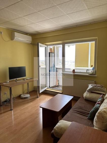 Apartament cu 4 camere, mobilat în Brâncoveanu
