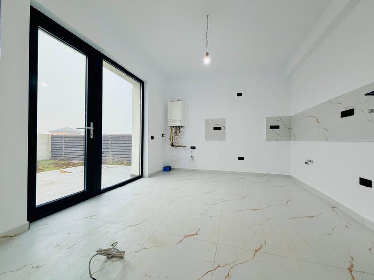 Casă individuală cu 5 camere cu Piscina în Berceni