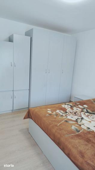 Inchiriez ap. cu 3 camere, 2 balcoane, Zona C.R.Vivo - 10