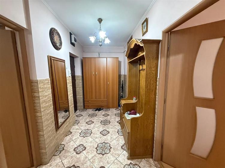 Apartament cu 2 camere decomandat în Păcurari